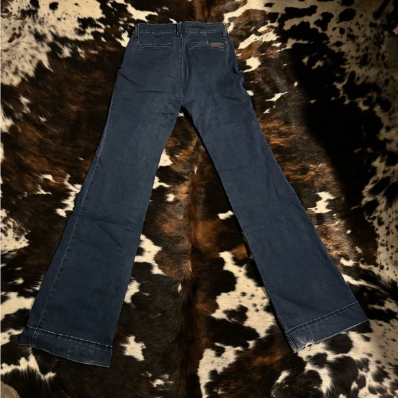 Women’s Wrangler retro dark wash size 0/34 - Picture 4 of 5